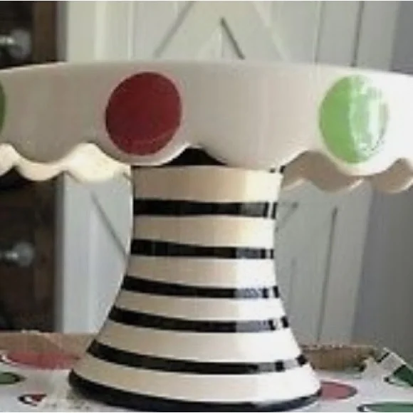 Cake Plate by Burton & Burton - Picture 3 of 4